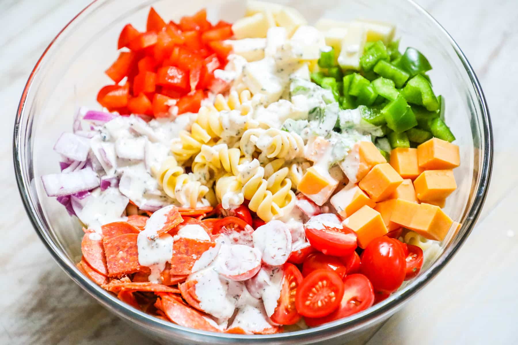ingredients to make rotini pasta salad