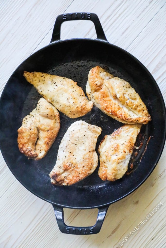 How to make chicken and asparagus: Step 1- Brown chicken in skillet.