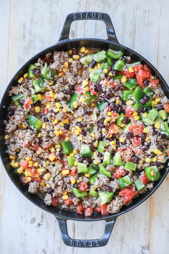 How to make Mexican ground beef skillet step 4: Simmer covered until rice is tender.