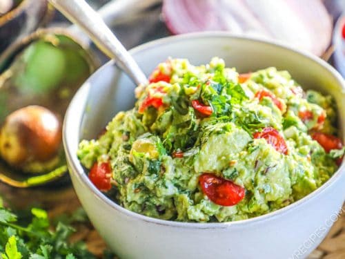 https://easyfamilyrecipes.com/wp-content/uploads/2020/04/Tableside-Guacamole-Recipe-500x375.jpg