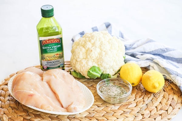 Ingredienti per la ricetta del pollo greco e cavolfiore