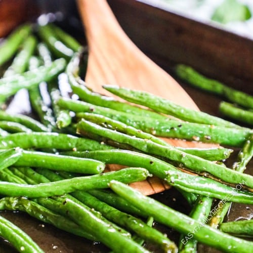 Green beans roasted in the oven on a cook