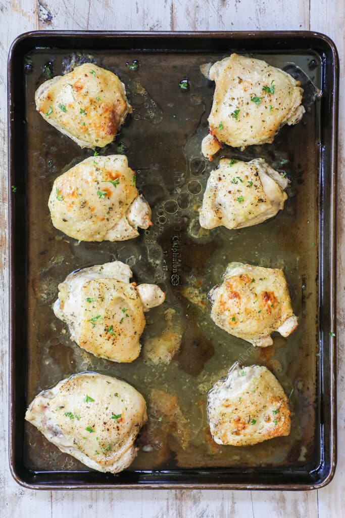 How to make ranch baked chicken thighs step 4: Bake the ranch seasoned chicken thighs until the chicken is done and the skin is crispy.