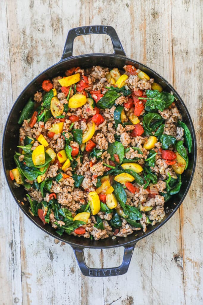 How to make Italian Ground Turkey Skillet Step 4: Let the spinach wilt and then serve warm!