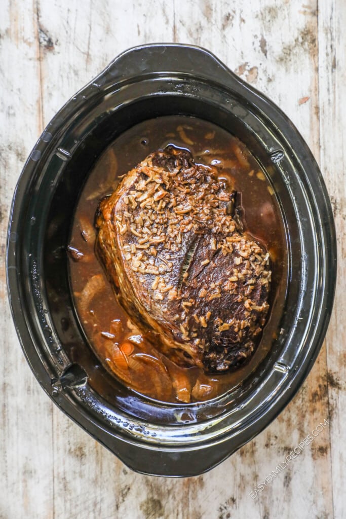 How to make sirloin tip roast in crockpot step 3. Slow cook the pot roast for 6-8 hours.