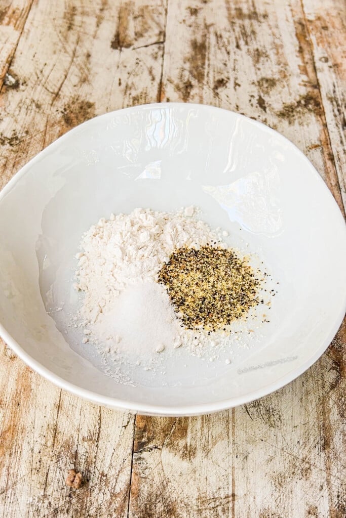 How to make Lemon Pepper Chicken Tenders Step 1: Combine flour, lemon pepper, and salt in a shallow dish.