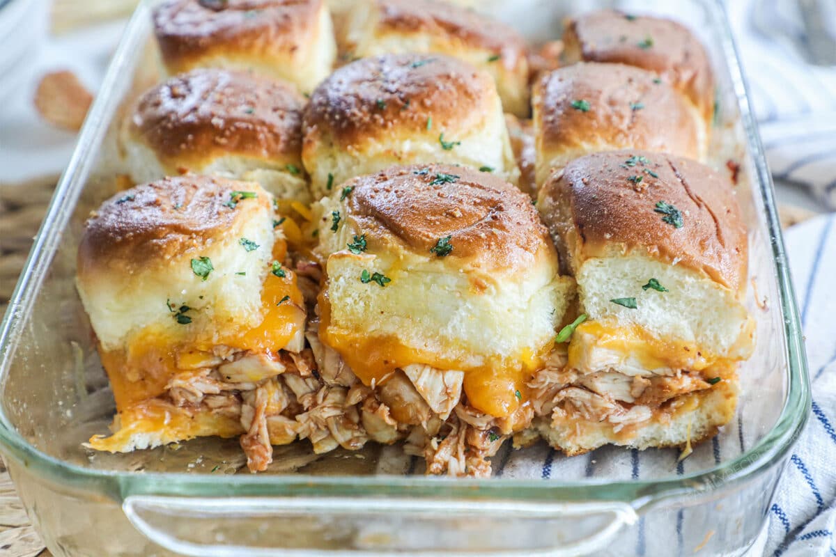 Pulled BBQ Chicken Sliders