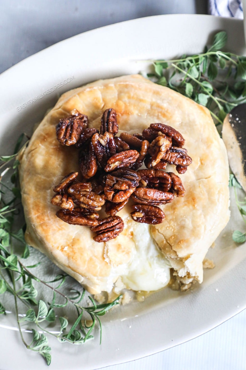 Baked Brie in Pie Crust · Easy Family Recipes