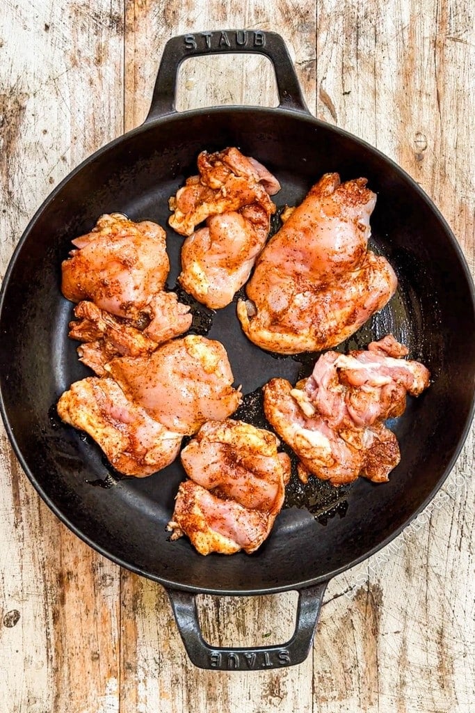 Cooking Mexican style chicken thighs in cast iron skillet