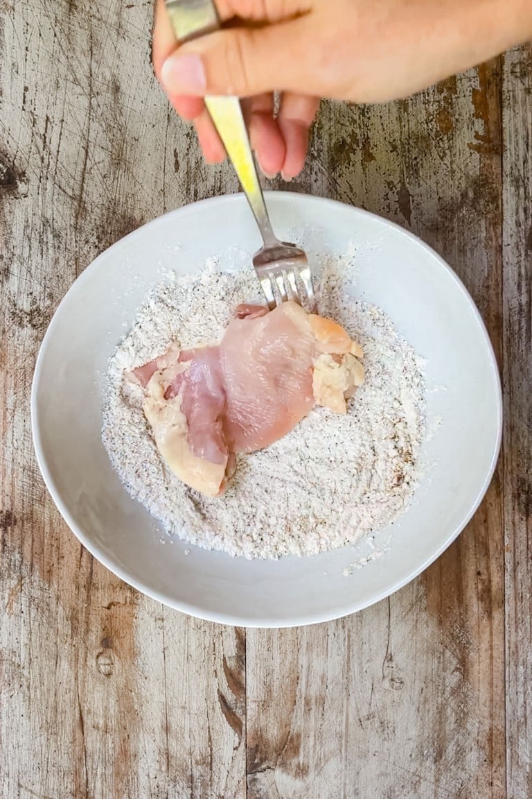 Tuscan Chicken Thigh Skillet · Easy Family Recipes