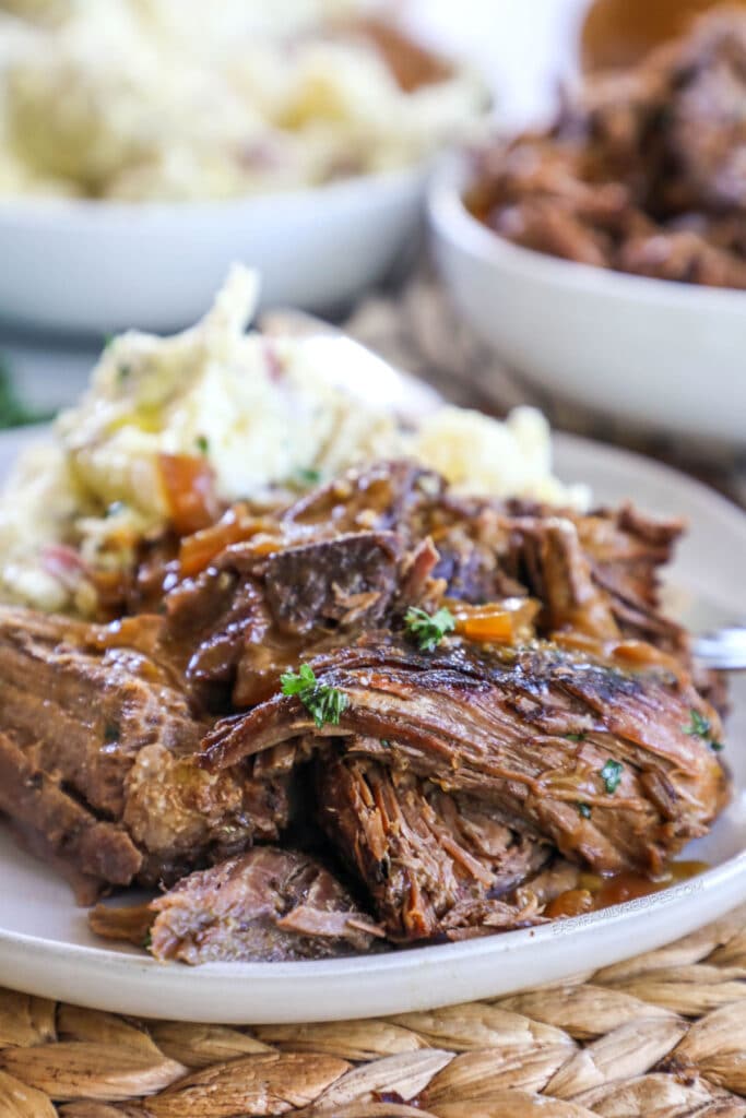Crock Pot Sirloin Tip Roast Recipe | Easy Family Recipes