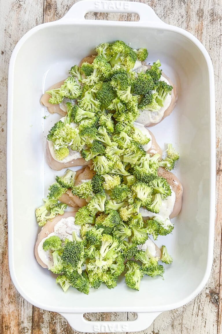 Cheesy Bacon Ranch Chicken with Broccoli · Easy Family Recipes