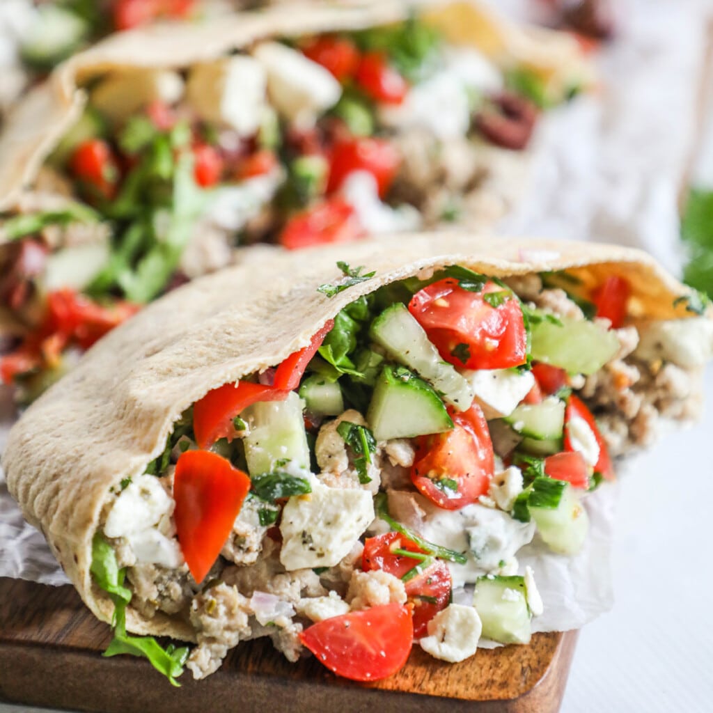 Mediterranean Ground Chicken Pitas · Easy Family Recipes