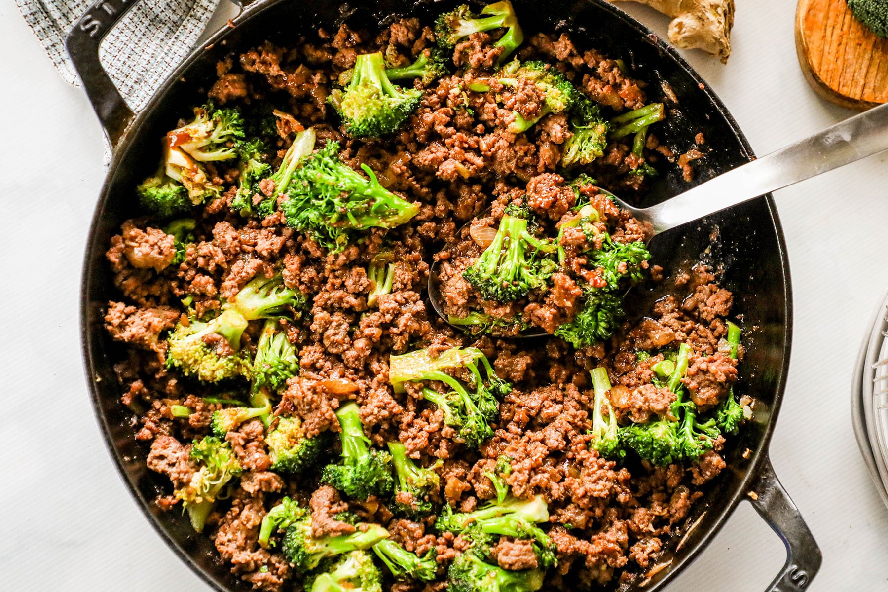 Ground Beef and Broccoli in a skillet served as a fast dinner idea.