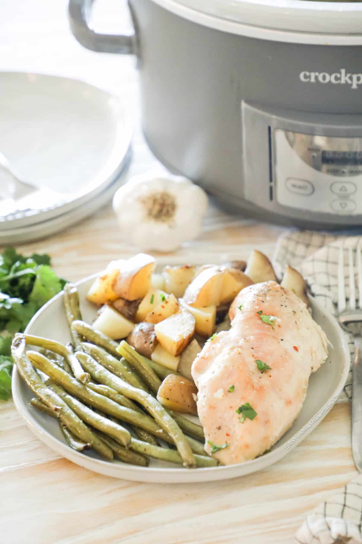 Crockpot Chicken and Potatoes made in slow cooker.