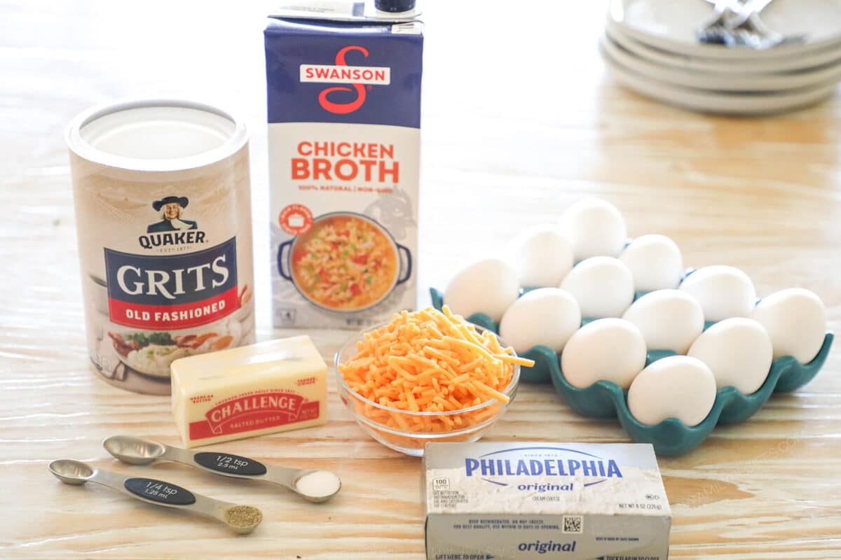 Ingredients for Cheesy Grits with Eggs