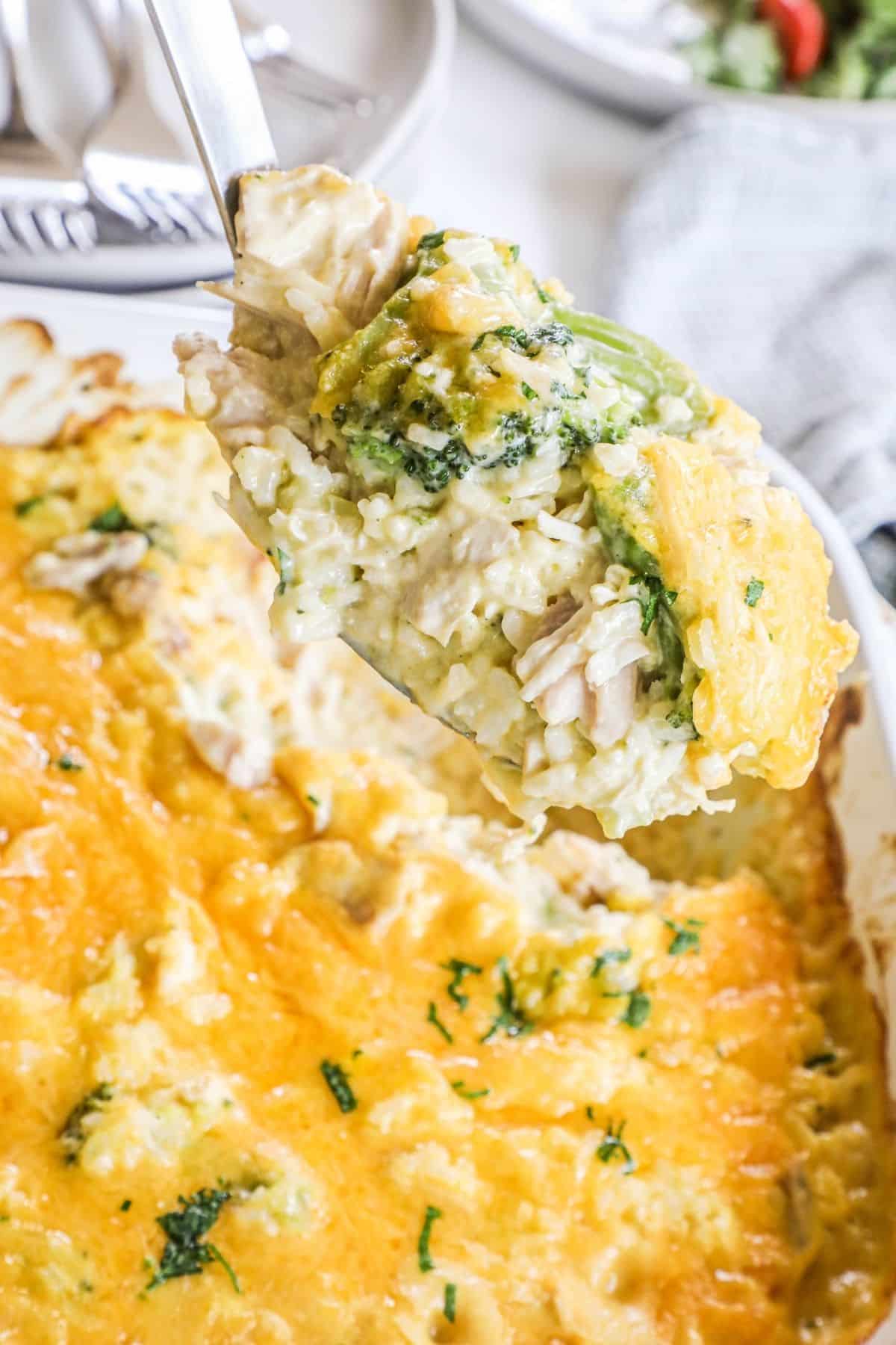 cheesy broccoli chicken rice bake