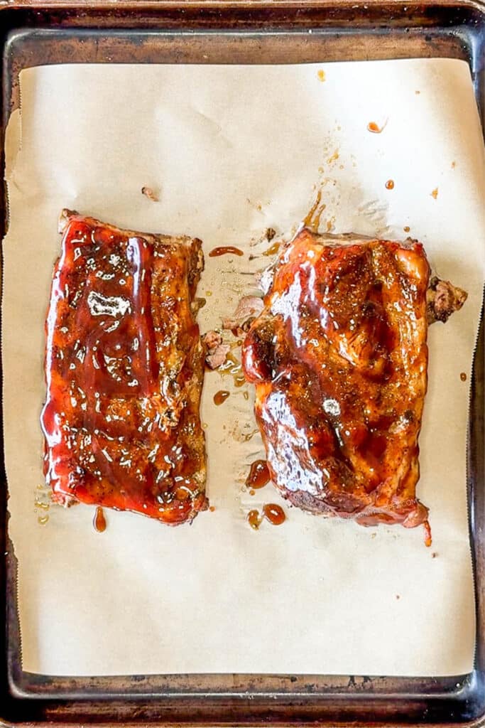 crockpot ribs smothered in honey bbq sauce from above.