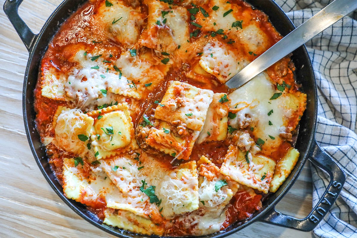 Cheesy Ravioli Skillet