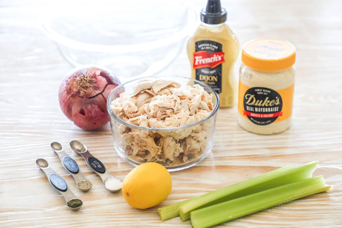 ingredients needed for turkey salad.